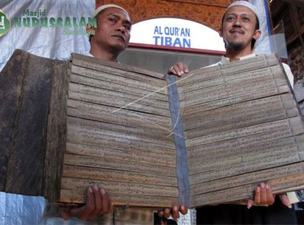 VIRAL! Hibah Al-Quran (tiban) Daun Lontar