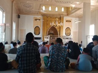 keutamaan menyebar salam